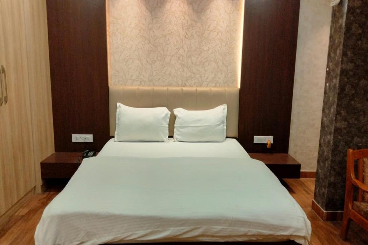 Hotel Park Regency جوراكبور المظهر الخارجي الصورة