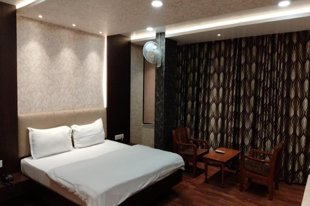 Hotel Park Regency جوراكبور المظهر الخارجي الصورة