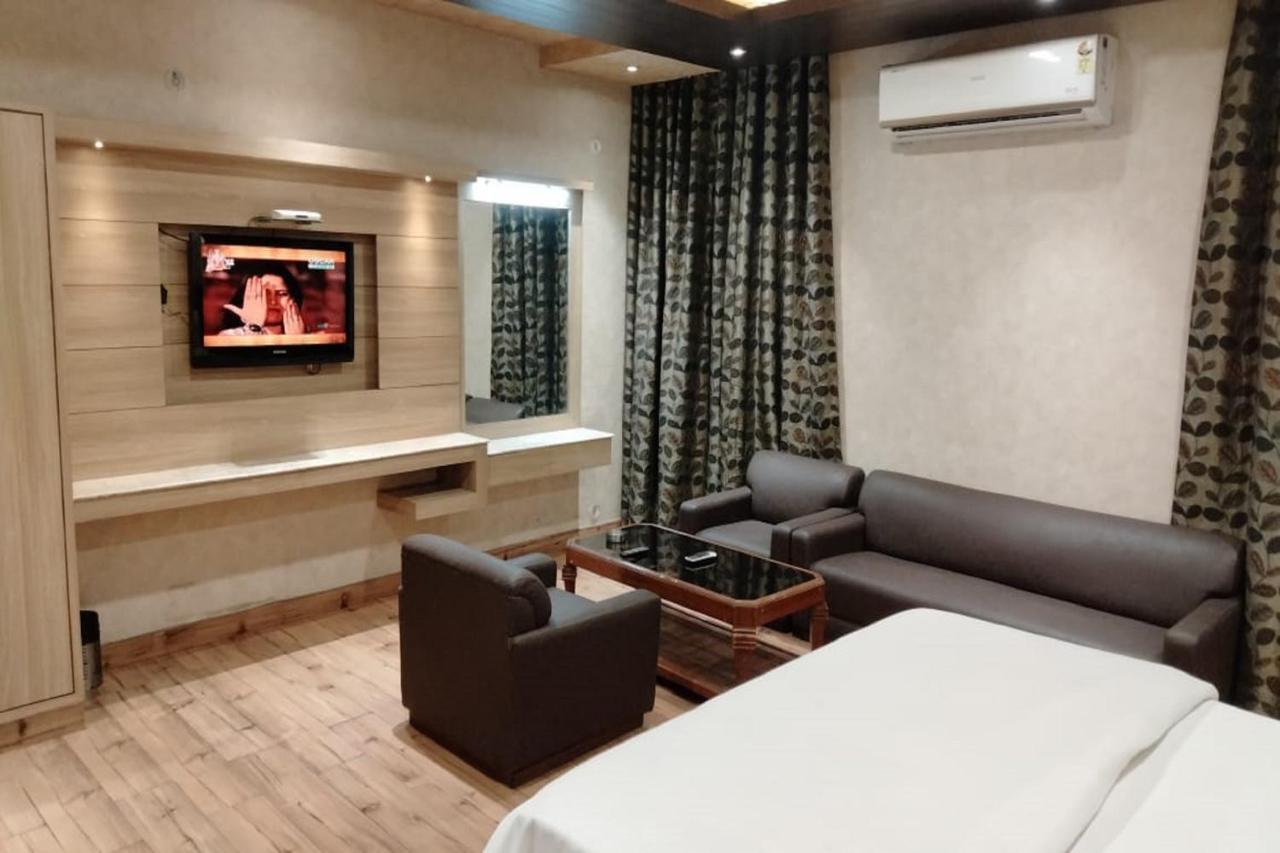 Hotel Park Regency جوراكبور المظهر الخارجي الصورة