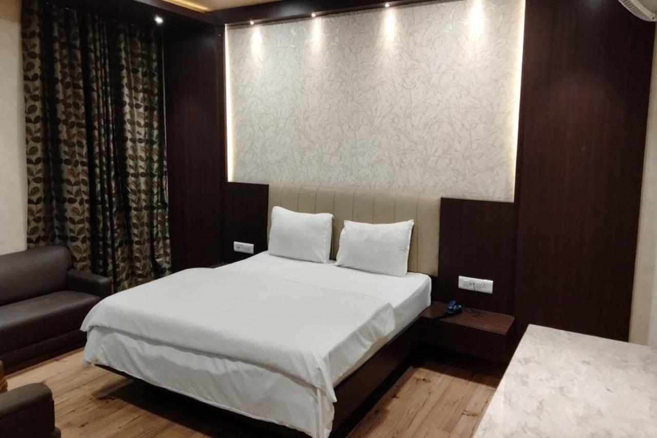 Hotel Park Regency جوراكبور المظهر الخارجي الصورة