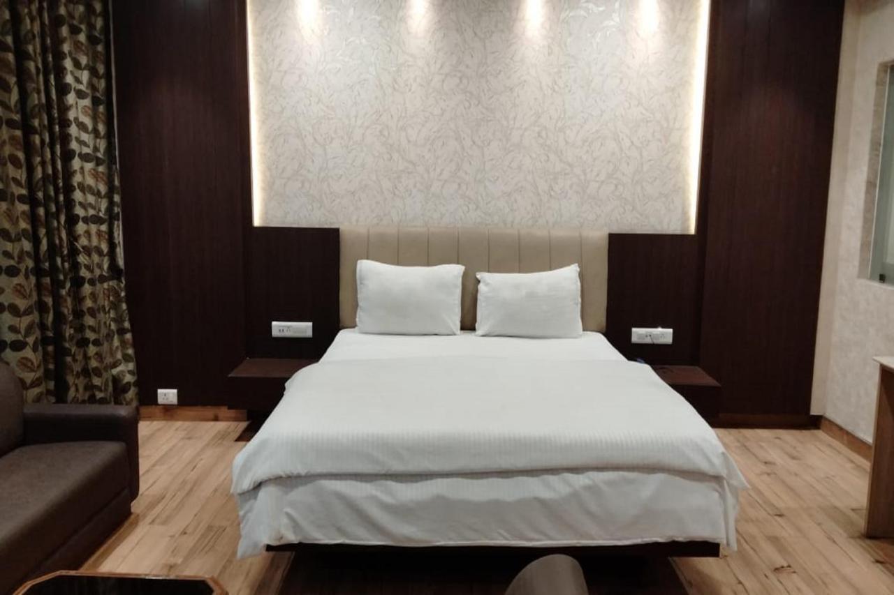 Hotel Park Regency جوراكبور المظهر الخارجي الصورة